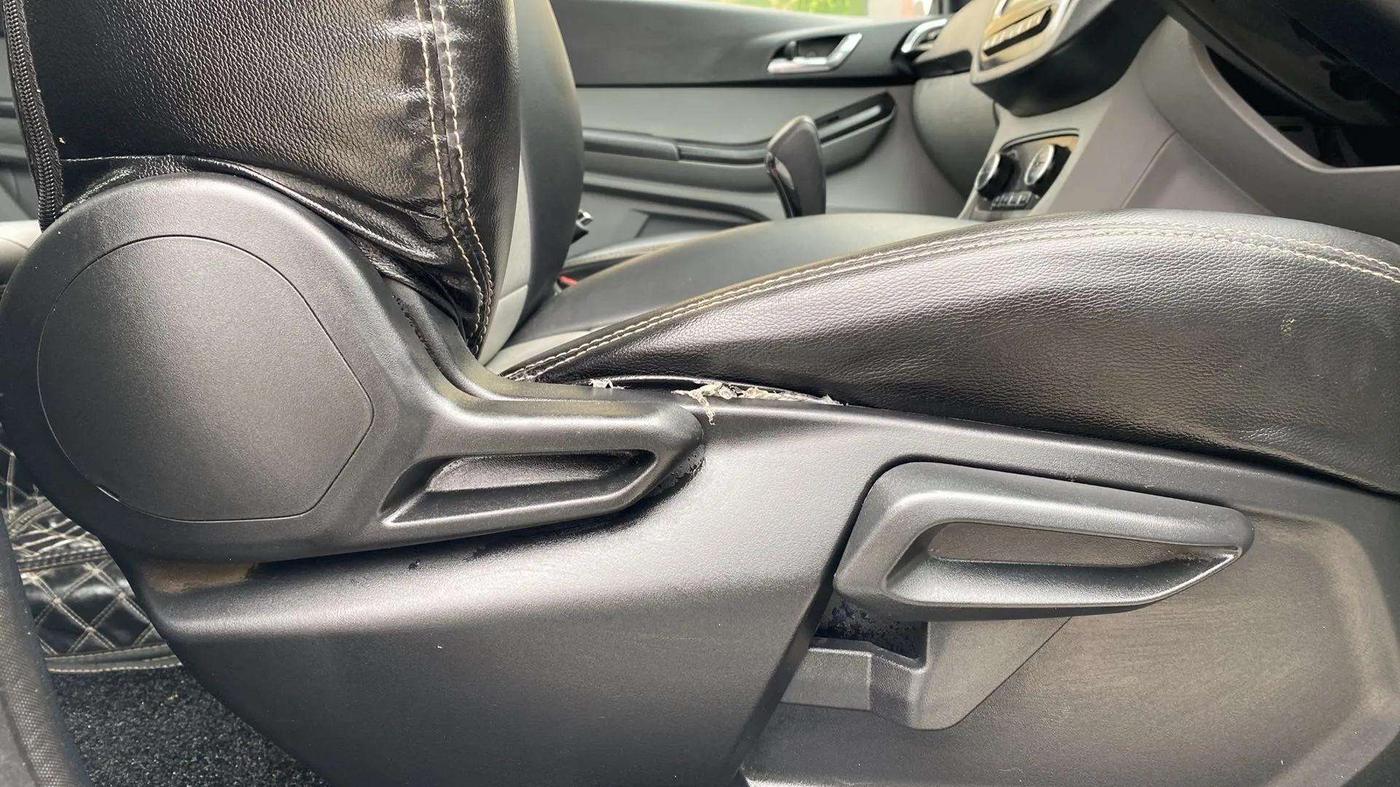 2020 Tata Tiago XZA PLUS PETROL, Petrol, Automatic, 40,396 km, Driver Side Adjustment Panel