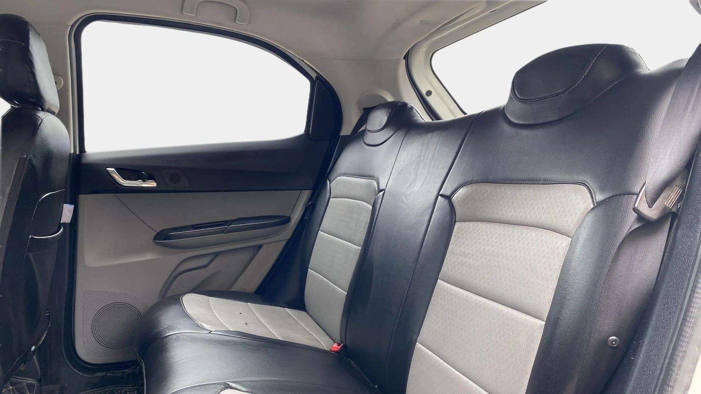 2020 Tata Tiago XZA PLUS PETROL, Petrol, Automatic, 40,396 km, Right Side Rear Door Cabin