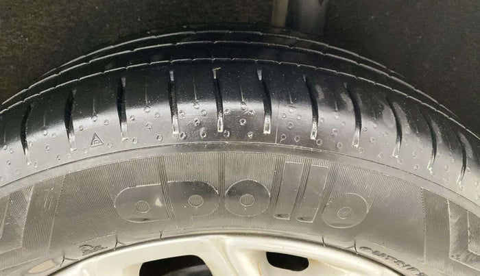 2016 Ford Ecosport TITANIUM 1.5L DIESEL, Diesel, Manual, 72,215 km, Left Rear Tyre Tread