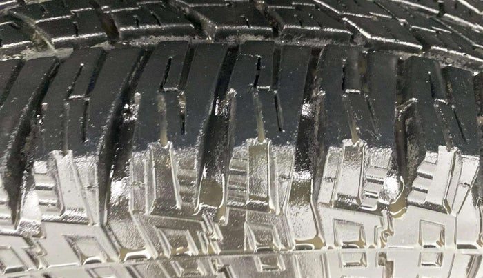 2018 Renault Duster RXS CVT, Petrol, Automatic, 69,811 km, Left Front Tyre Tread