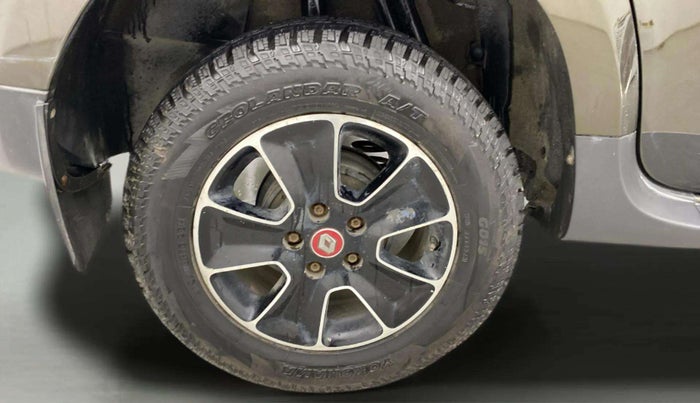 2018 Renault Duster RXS CVT, Petrol, Automatic, 69,811 km, Right Rear Wheel