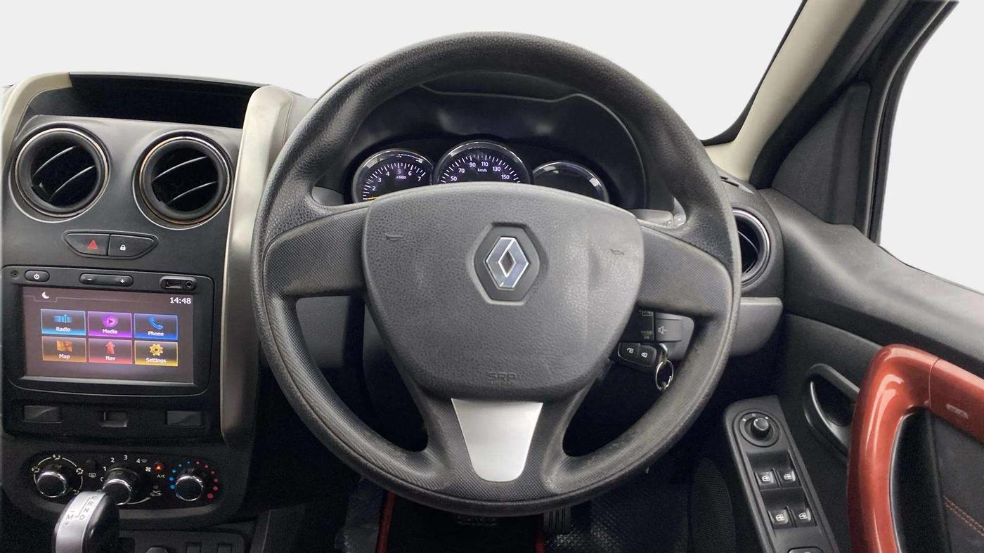 2018 Renault Duster RXS CVT, Petrol, Automatic, 69,819 km, Steering Wheel Close Up