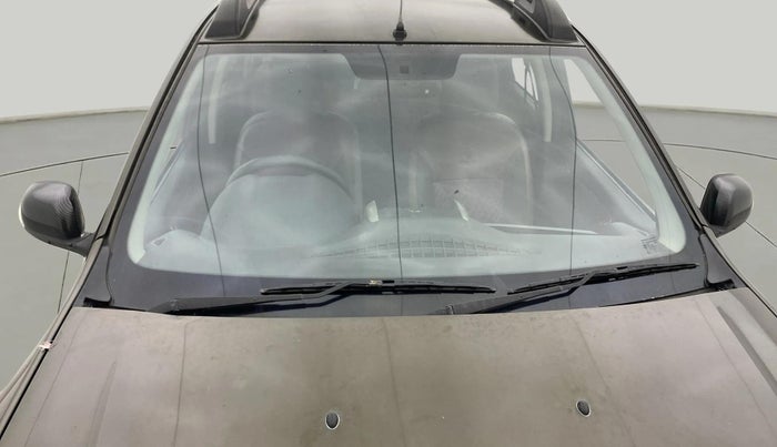 2018 Renault Duster RXS CVT, Petrol, Automatic, 69,811 km, Front Windshield