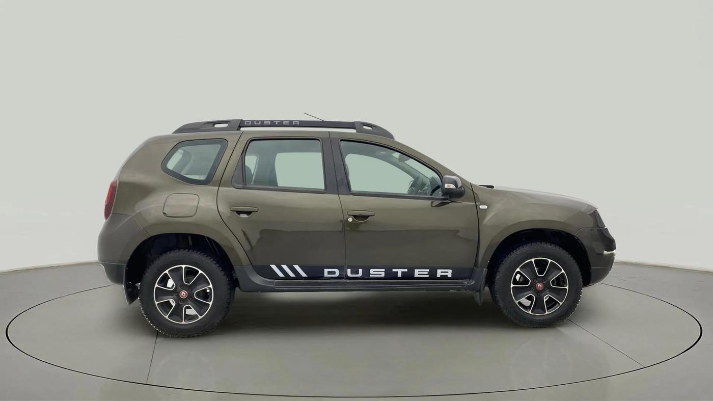 2018 Renault Duster RXS CVT, Petrol, Automatic, 69,819 km, Right Side View