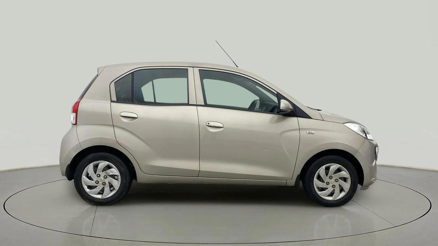 2021 Hyundai NEW SANTRO ASTA AMT, Petrol, Automatic, 31,538 km, Right Side View