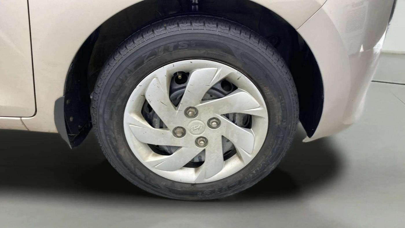 2021 Hyundai NEW SANTRO ASTA AMT, Petrol, Automatic, 31,538 km, Right Front Wheel