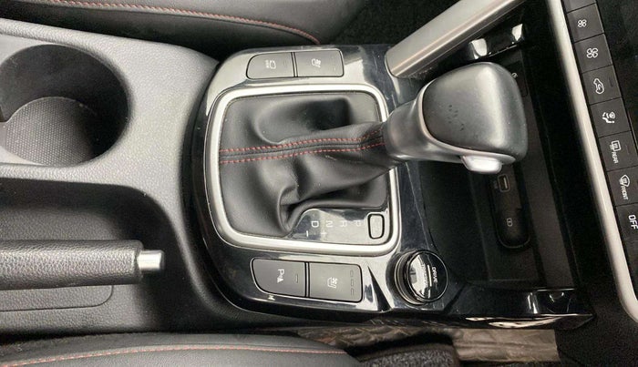 2020 KIA SELTOS GTX PLUS DCT 1.4 PETROL, Petrol, Automatic, 1,04,722 km, Gear Lever
