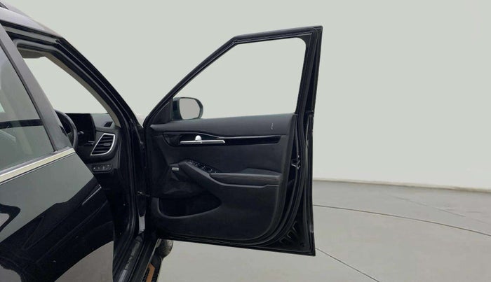 2020 KIA SELTOS GTX PLUS DCT 1.4 PETROL, Petrol, Automatic, 1,04,722 km, RHS Front Door