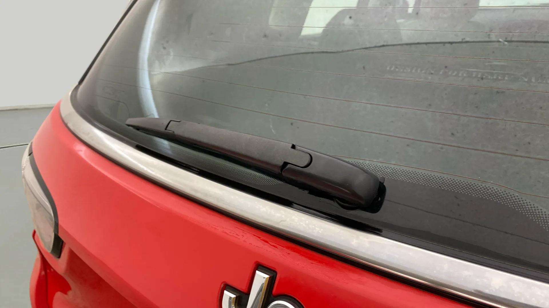 Rear-windshield-wiper-blade-24