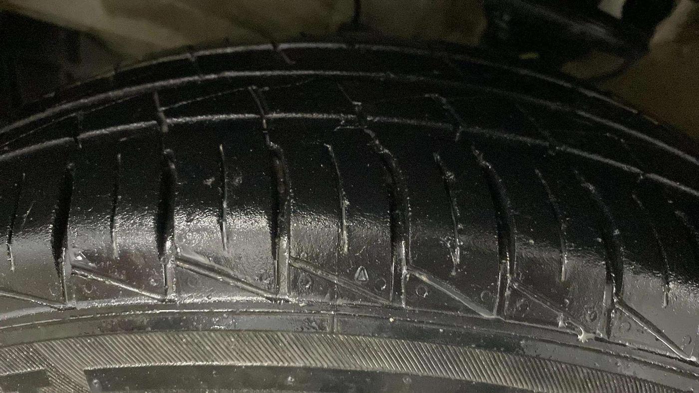 2024 Maruti S PRESSO VXI PLUS (O) AMT, Petrol, Automatic, 19,223 km, Left Front Tyre Tread