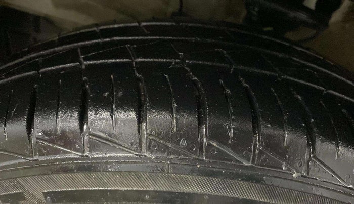 2024 Maruti S PRESSO VXI PLUS (O) AMT, Petrol, Automatic, 19,223 km, Left Front Tyre Tread