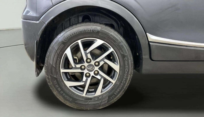2022 Mahindra XUV300 W8 (O) 1.5 DIESEL, Diesel, Manual, 75,357 km, Right Rear Wheel