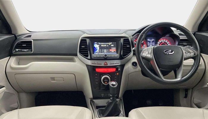 2022 Mahindra XUV300 W8 (O) 1.5 DIESEL, Diesel, Manual, 75,357 km, Dashboard