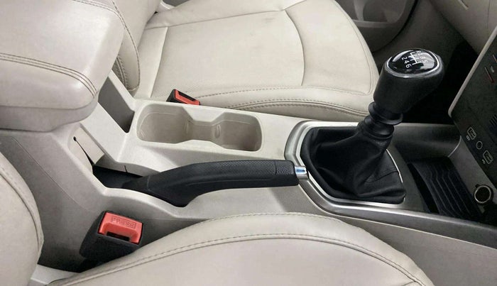 2022 Mahindra XUV300 W8 (O) 1.5 DIESEL, Diesel, Manual, 75,357 km, Gear Lever