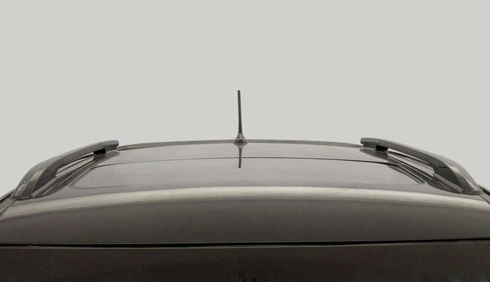 2022 Mahindra XUV300 W8 (O) 1.5 DIESEL, Diesel, Manual, 75,357 km, Moonroof/ Sunroof