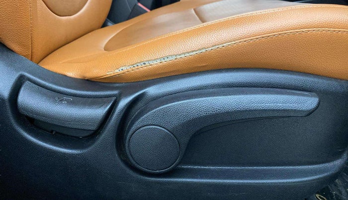 2018 Hyundai Creta S 1.4 DIESEL, Diesel, Manual, 47,063 km, Driver Side Adjustment Panel