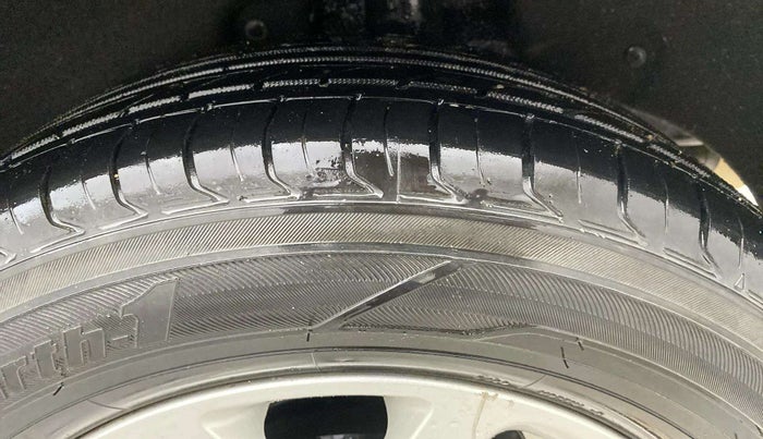 2018 Hyundai Creta S 1.4 DIESEL, Diesel, Manual, 47,063 km, Left Rear Tyre Tread
