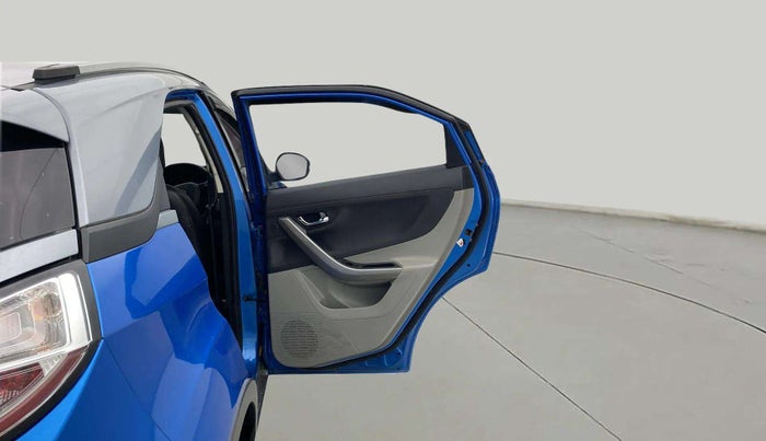 2018 Tata NEXON XZA PLUS DIESEL, Diesel, Automatic, 71,170 km, RHS Rear Door