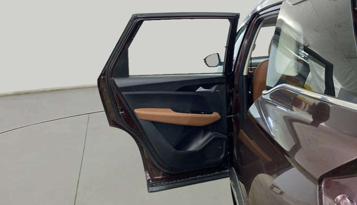 2021 MG HECTOR PLUS SHARP 2.0 DIESEL TURBO MT 6-STR, Diesel, Manual, 95,735 km, LHS Rear Door