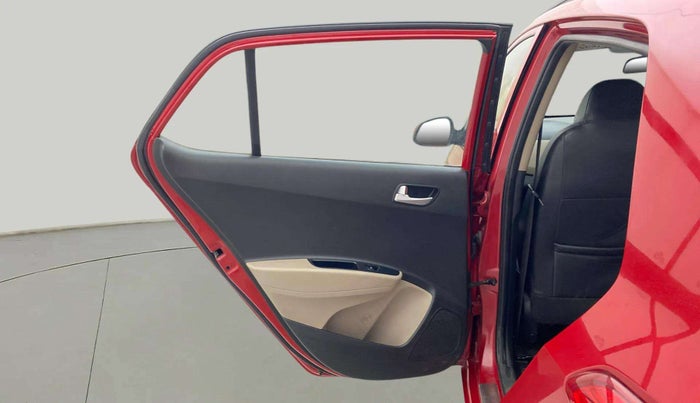 2017 Hyundai Grand i10 SPORTZ (O) AT 1.2 KAPPA VTVT, Petrol, Automatic, 78,983 km, LHS Rear Door