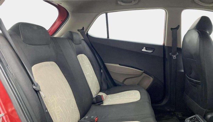 2017 Hyundai Grand i10 SPORTZ (O) AT 1.2 KAPPA VTVT, Petrol, Automatic, 78,983 km, Right Side Rear Door Cabin