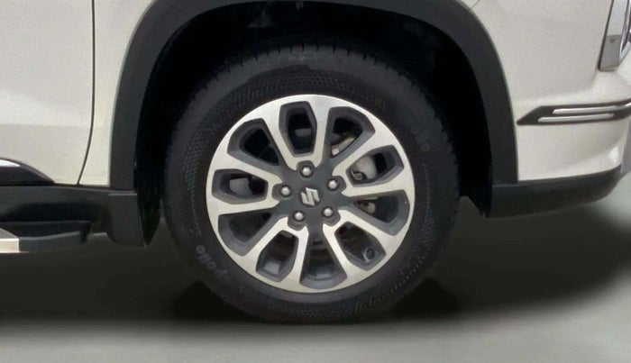 2024 Maruti Grand Vitara SIGMA SMART HYBRID, Petrol, Manual, 17,541 km, Right Front Wheel