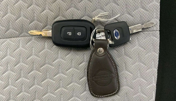 2021 Datsun Redi Go T(O) 1.0 AMT, Petrol, Automatic, 50,456 km, Key Close Up
