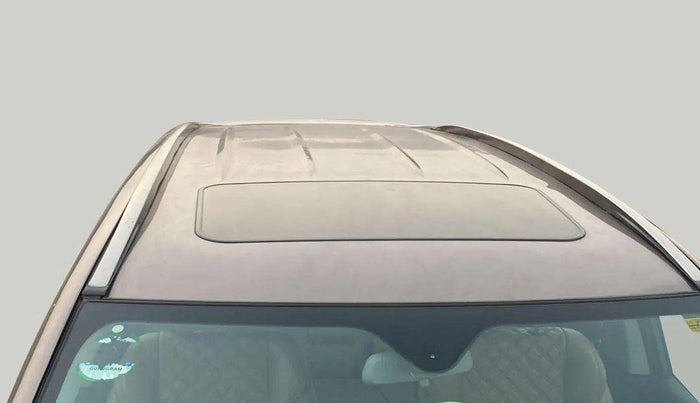 2018 Mahindra XUV500 W11 AT, Diesel, Automatic, 64,925 km, Roof