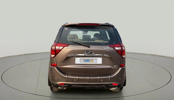 2018 Mahindra XUV500 W11 AT, Diesel, Automatic, 64,925 km, Back/Rear