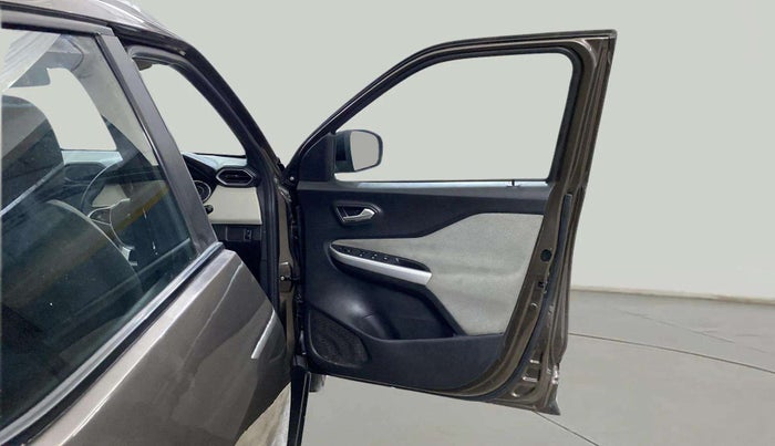 2022 Nissan MAGNITE XV EXECUTIVE, Petrol, Manual, 41,294 km, RHS Front Door