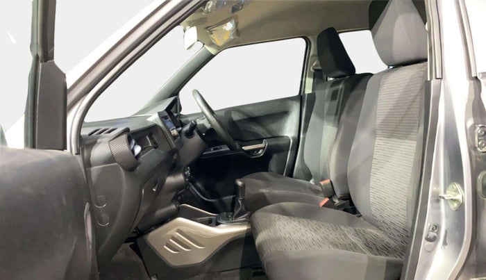 2018 Maruti IGNIS SIGMA 1.2, Petrol, Manual, 27,067 km, Right Side Front Door Cabin