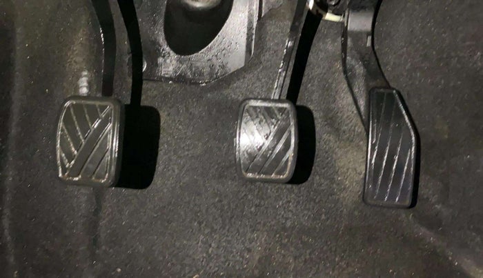 2018 Maruti IGNIS SIGMA 1.2, Petrol, Manual, 27,067 km, Pedals