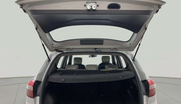 2016 Hyundai Creta SX PLUS AT 1.6 PETROL, Petrol, Automatic, 91,849 km, Boot Inside