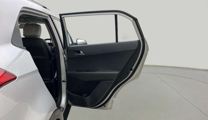 2016 Hyundai Creta SX PLUS AT 1.6 PETROL, Petrol, Automatic, 91,849 km, RHS Rear Door