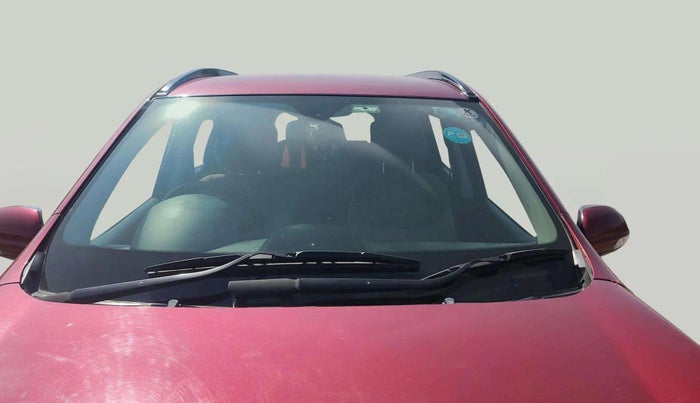 2018 Mahindra XUV500 W7 AT, Diesel, Automatic, 49,233 km, Front Windshield
