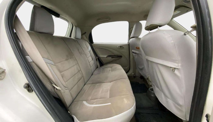 2016 Toyota Etios Liva G, CNG, Manual, 87,348 km, Right Side Rear Door Cabin