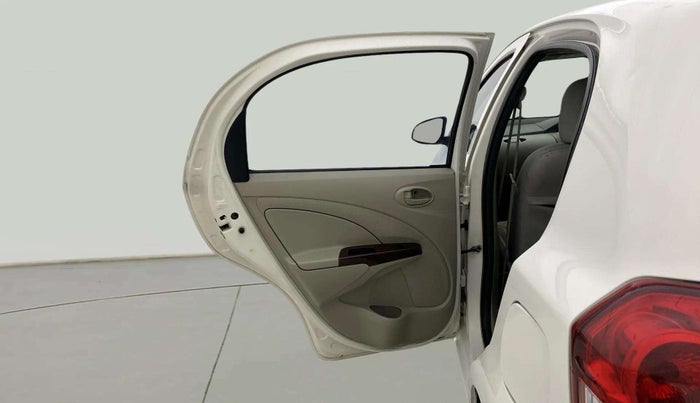 2016 Toyota Etios Liva G, CNG, Manual, 87,348 km, LHS Rear Door