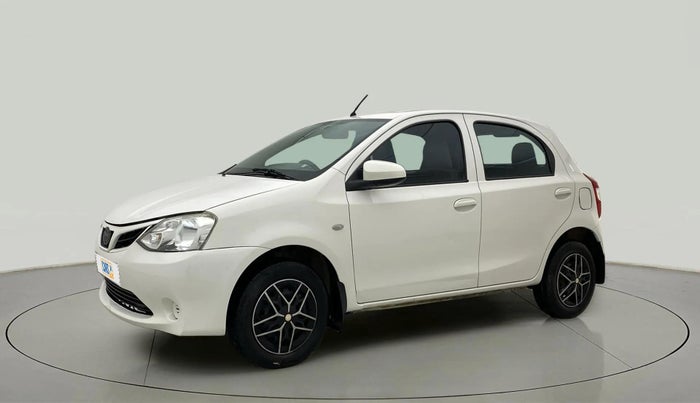 2016 Toyota Etios Liva G, CNG, Manual, 87,348 km, Left Front Diagonal