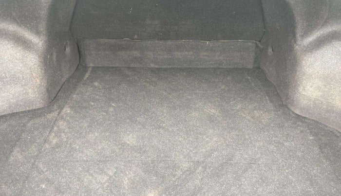 2022 Maruti Ciaz ZETA 1.5 SHVS MT PETROL, Petrol, Manual, 72,034 km, Boot Inside