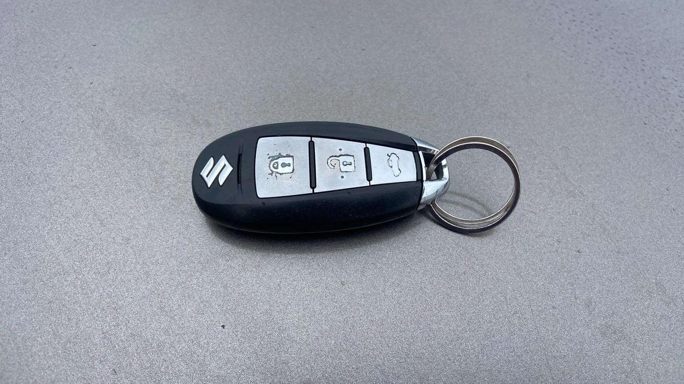2022 Maruti Ciaz ZETA 1.5 SHVS MT PETROL, Petrol, Manual, 72,059 km, Key Close Up