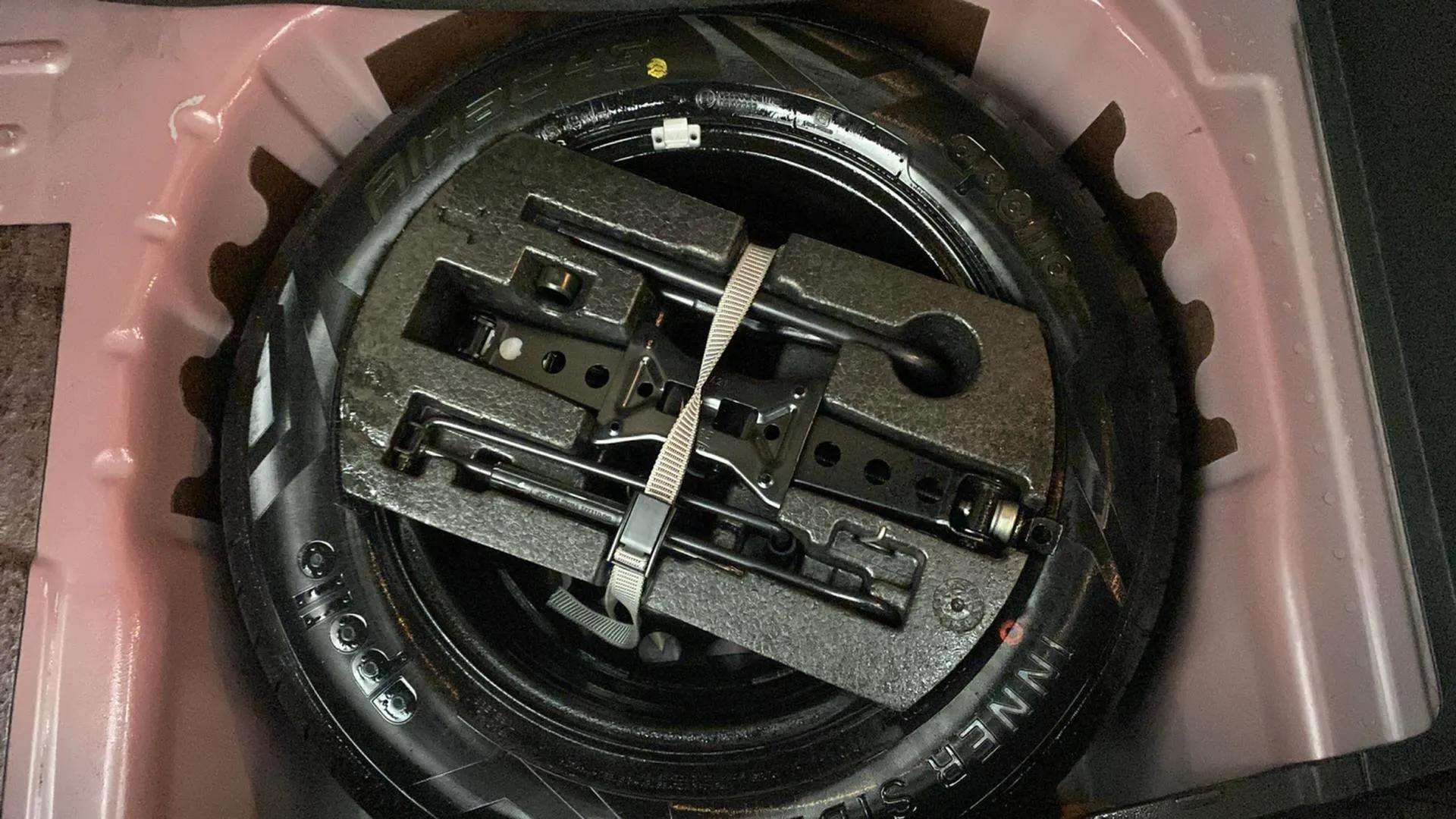 Spare-Tyre-22