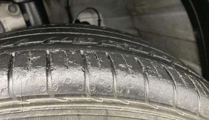 2022 Hyundai VENUE S 1.2, Petrol, Manual, 36,908 km, Left Front Tyre Tread