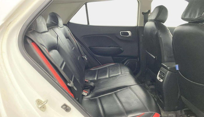 2022 Hyundai VENUE S 1.2, Petrol, Manual, 36,908 km, Right Side Rear Door Cabin
