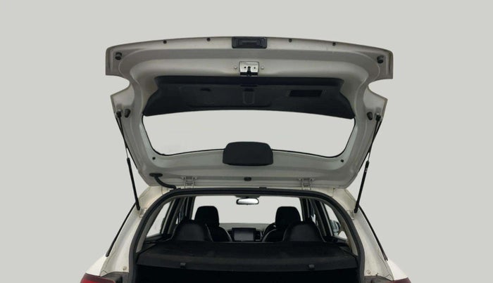 2022 Hyundai VENUE S 1.2, Petrol, Manual, 36,908 km, Boot Door Open