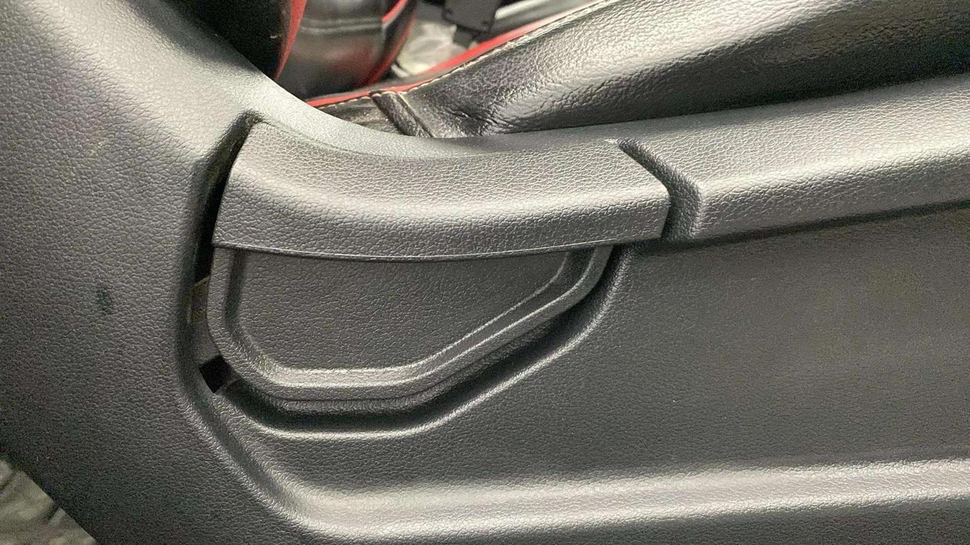 2022 Hyundai VENUE S 1.2, Petrol, Manual, 36,908 km, Driver Side Adjustment Panel