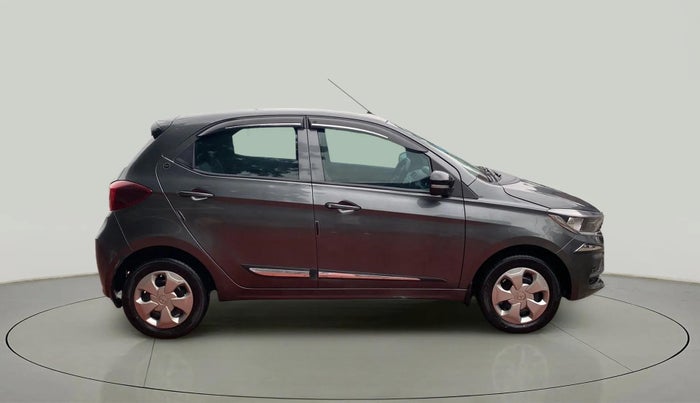 2023 Tata Tiago XT PETROL, Petrol, Manual, 33,565 km, Right Side View