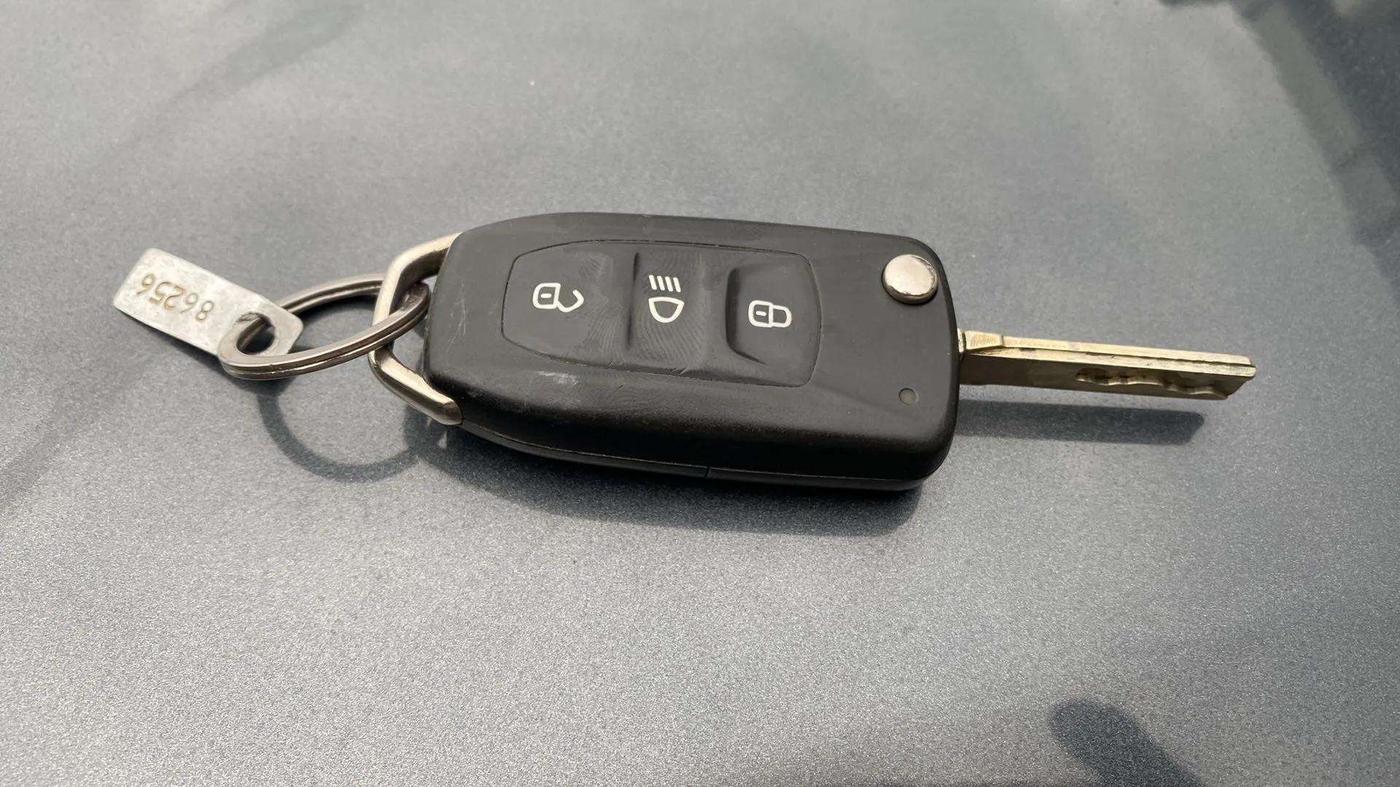 2023 Tata Tiago XT PETROL, Petrol, Manual, 33,565 km, Key Close Up