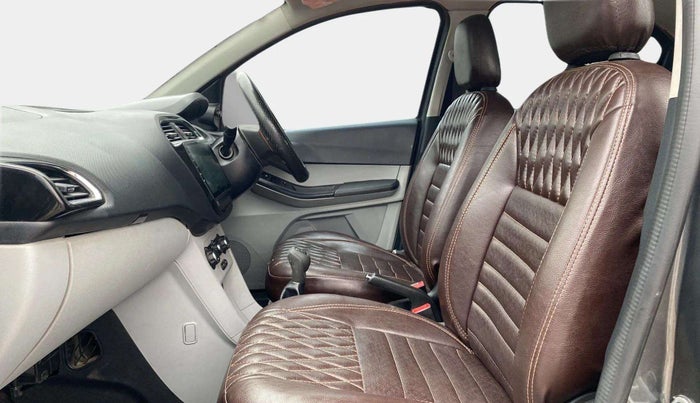 2023 Tata Tiago XT PETROL, Petrol, Manual, 33,565 km, Right Side Front Door Cabin