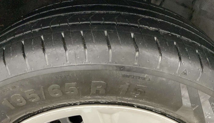 2019 Hyundai VENUE S 1.0 TURBO DCT, Petrol, Automatic, 54,720 km, Left Rear Tyre Tread