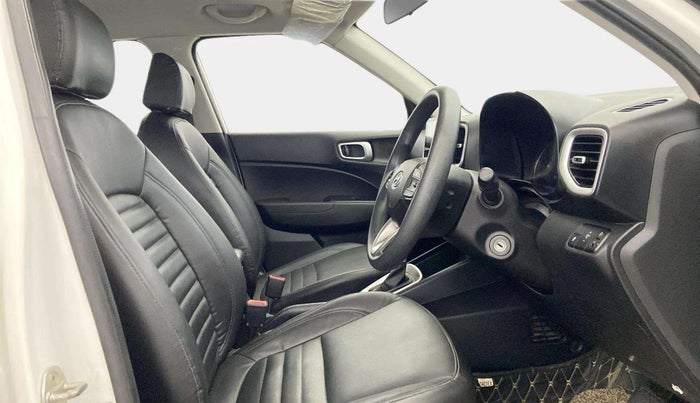 2019 Hyundai VENUE S 1.0 TURBO DCT, Petrol, Automatic, 54,720 km, Right Side Front Door Cabin